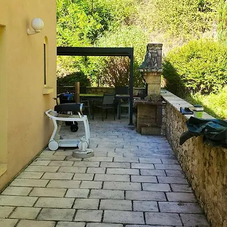 Luxueuse Avec Piscine فيلة Périgueux